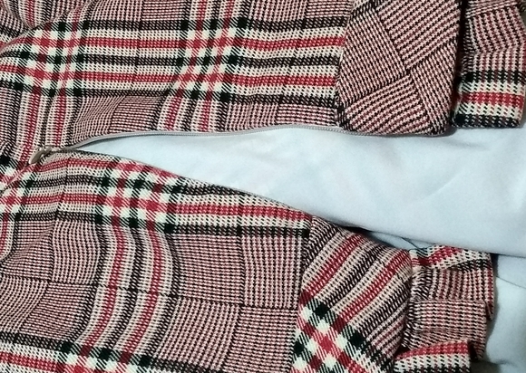 Plaid Pattern Ruffle Top Skirt - Picture 16 of 16